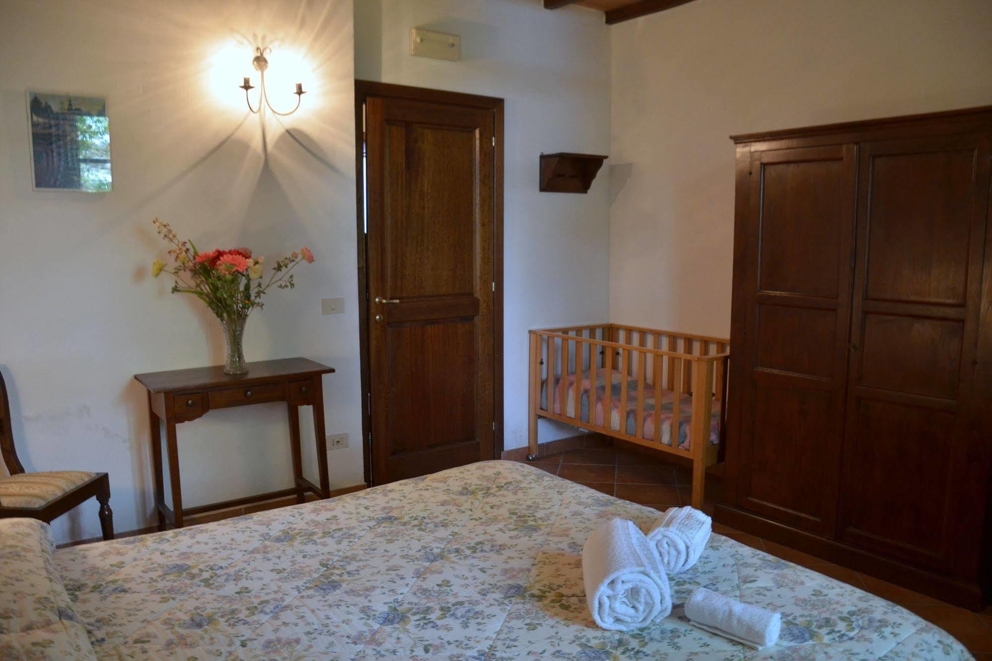 Agriturismo Il Casalone Montepulciano Stazione Exteriör bild