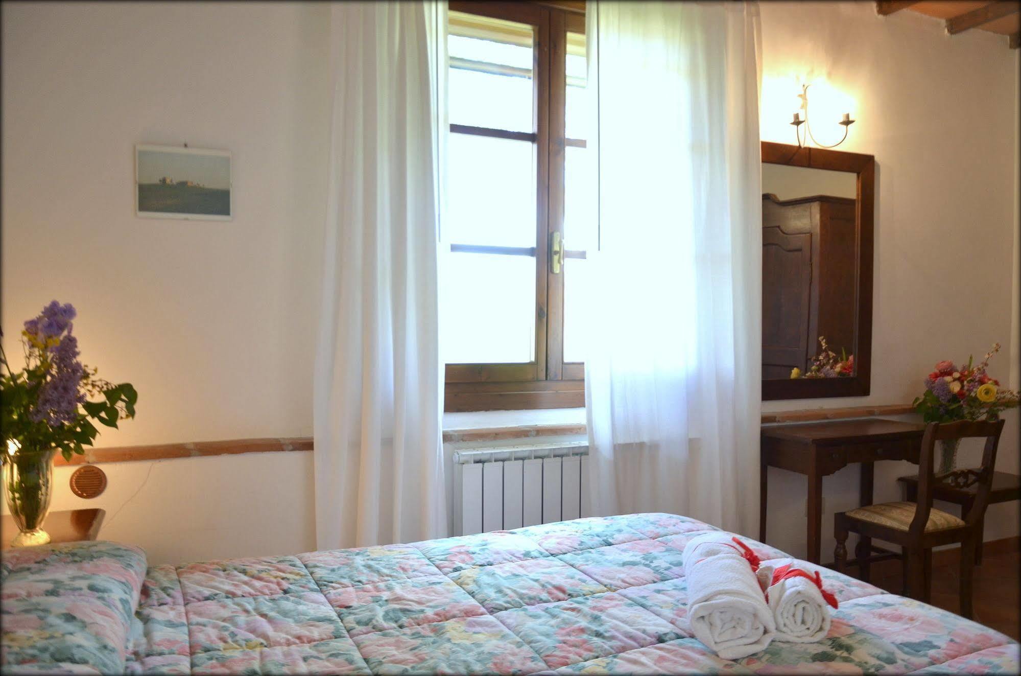 Agriturismo Il Casalone Montepulciano Stazione Exteriör bild